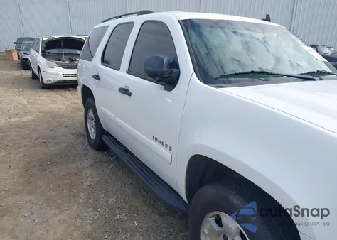 2009 Chevrolet Tahoe Ls z USA, uszkodzony, nr VIN 1GNFC13029R149156